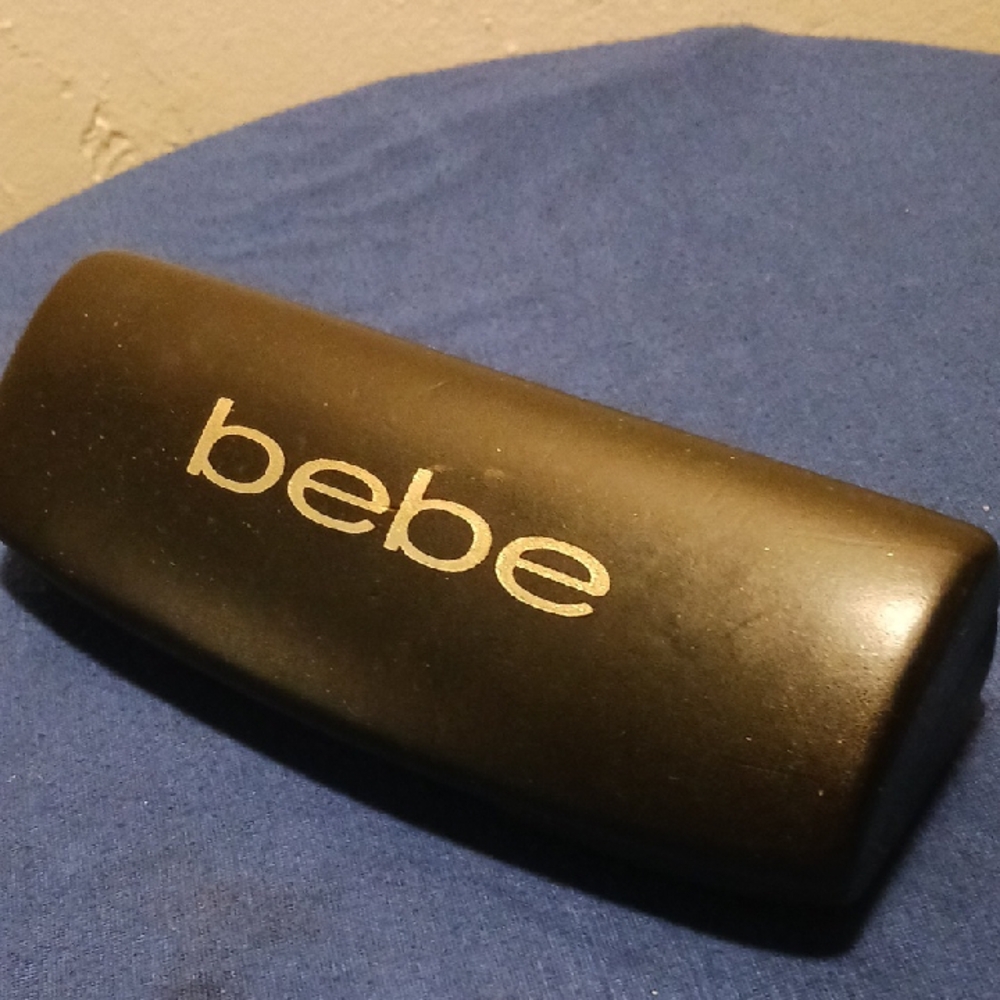 Bebe Elegant Black Eyewear Case